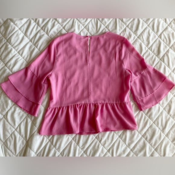 Gina Tricot Flutter Sleeve Top - Picture 4 of 8